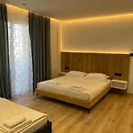 Mario Hotel *
