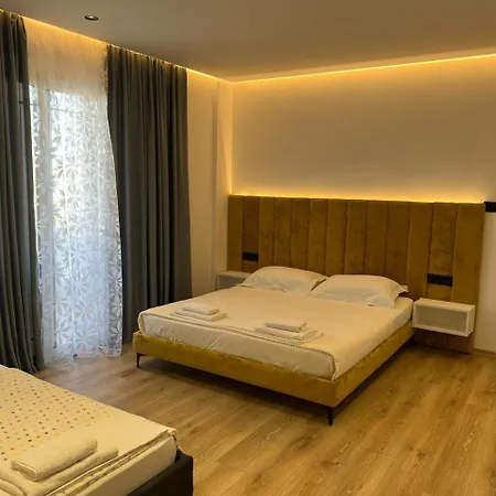 Vila Mario Hotel *