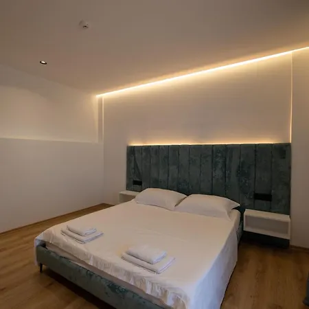 Vila Mario Hotel *