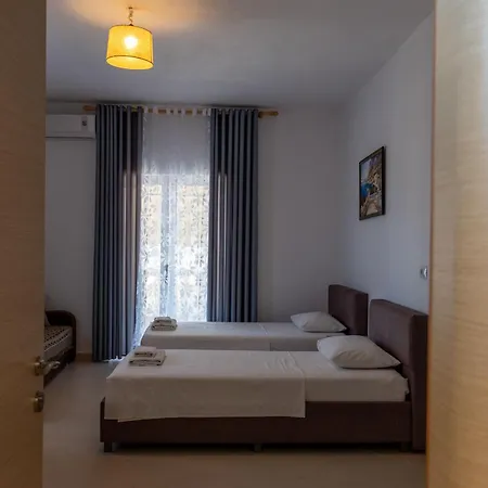 Hotel Vila Mario *