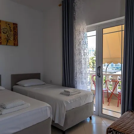 Vila Mario Hotel *